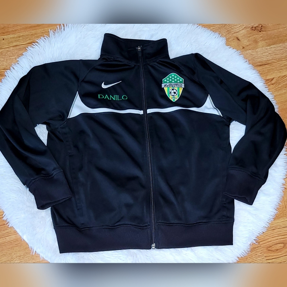 Nike - Picture 1 of 1